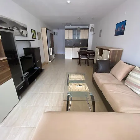 W Kompleksie Ethara-3 Apartment *